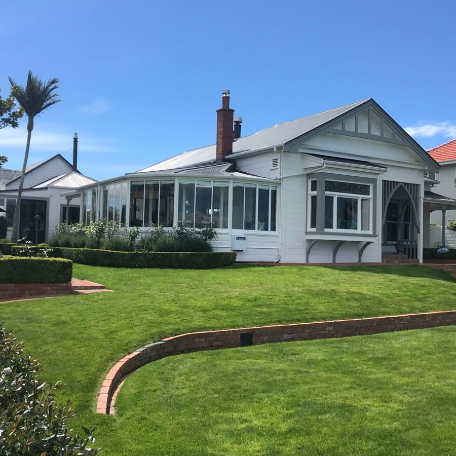 Free property data for 11 Cobden Road, Bluff Hill, Napier homes.co.nz