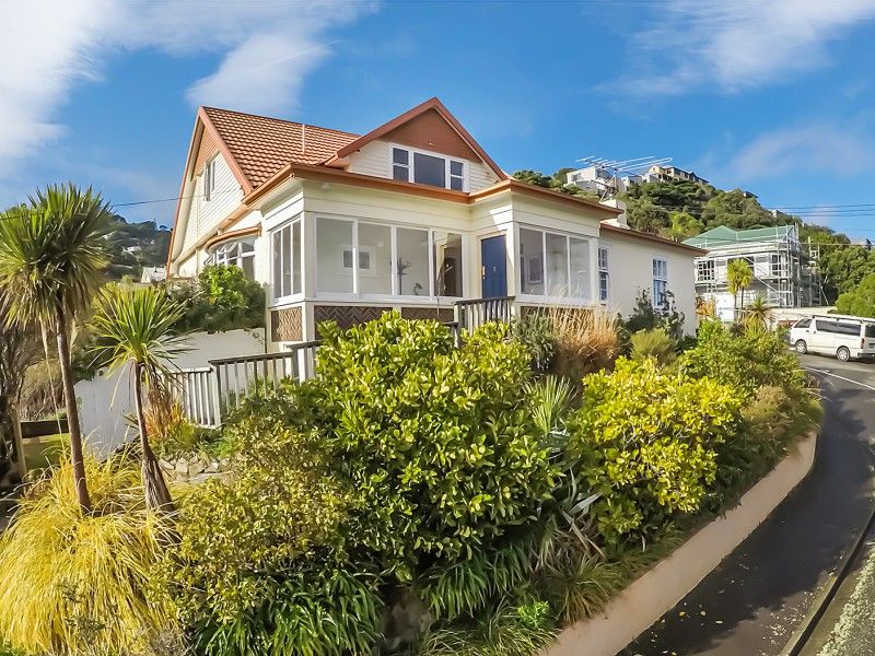 Free property data for 31 Melbourne Road, Island Bay, Wellington homes.co.nz
