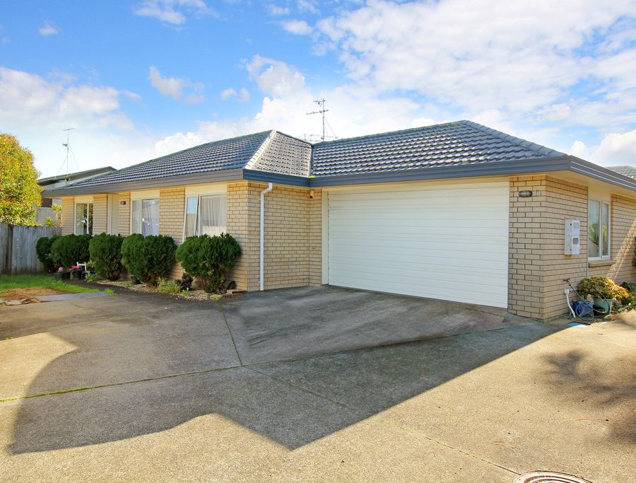 Free property data for 6 Ksenia Drive, Flat Bush, Auckland homes.co.nz