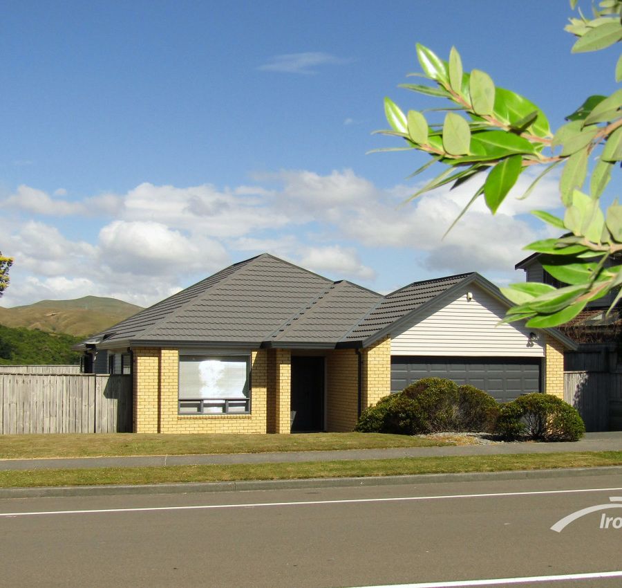 Free property data for 3 Aotea Drive, Aotea, Porirua homes.co.nz