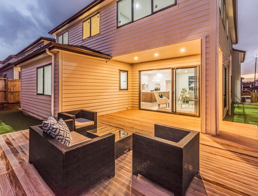 Free property data for 8 Carrygawley Road, Flat Bush, Auckland homes.co.nz