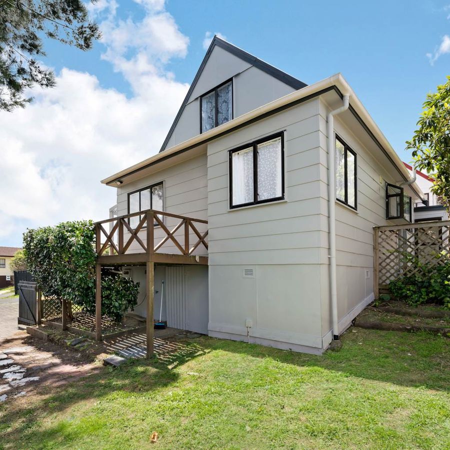 Recently sold 2/152 Aviemore Drive, Highland Park, Auckland homes.co.nz