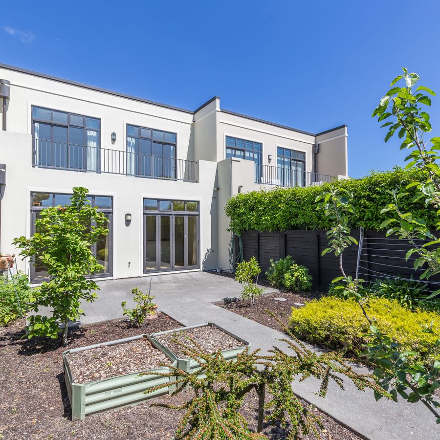 Free property data for 38 Country Club Terrace, Northwood, Christchurch