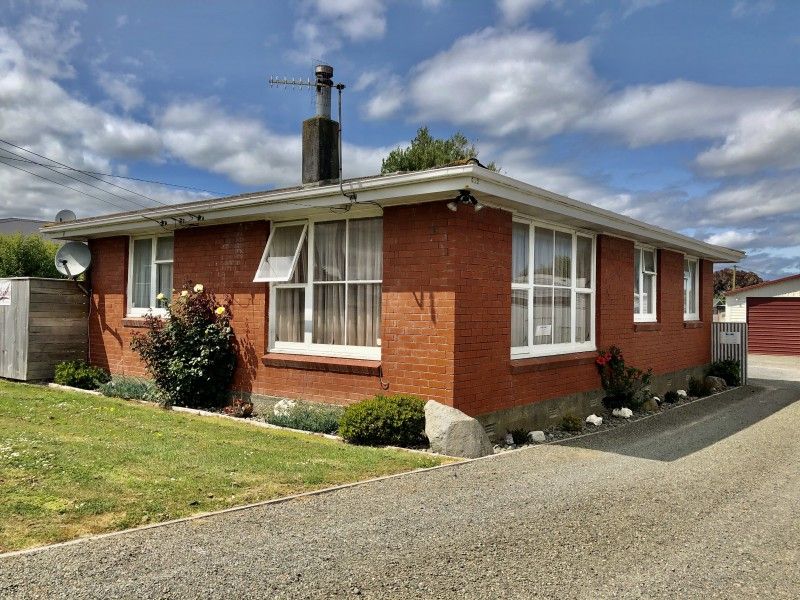 Free property data for 68 Avenue Road, Foxton homes.co.nz