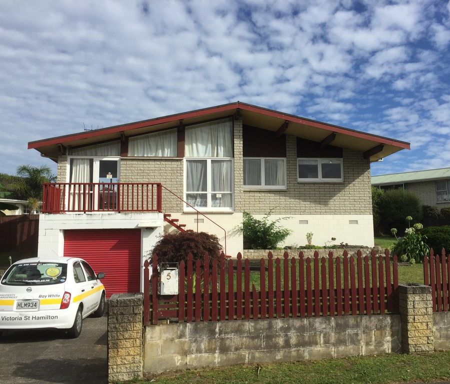 Free Property Data For 5 Joanna Place Deanwell Hamilton Homes