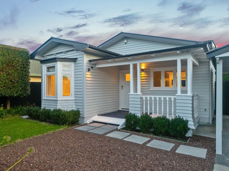 Free property data for 166 Point Chevalier Road, Point Chevalier