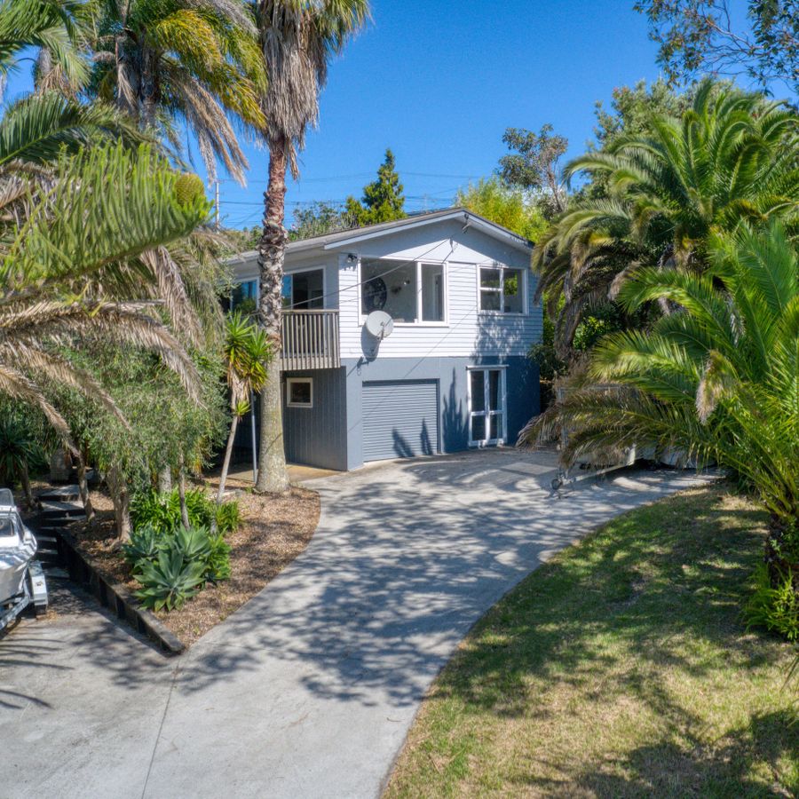 Recently sold 26 Cedar Terrace, Stanmore Bay, Whangaparaoa homes.co.nz